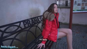 trimmed - Isabela de Laa's Sizzling Public Blowjob Before Meeting BF