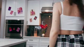 Zariah Aura's Morning Horniness Ignites Threesome Passion with Rana Katana