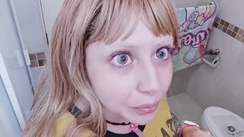 Nina-Boo's Teenage Glamour: Mascara Makeover
