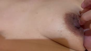 bigaonmommy's Handjob Delights: A College Cutie's Private Pleasures