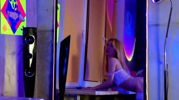 Izi_fox's Teeny Teacher Squirts in Solo Pissing Lesson