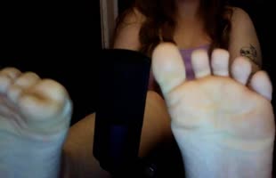 Cutestickypaws' Feet Frenzy: Sweet Soles & Cum Shower