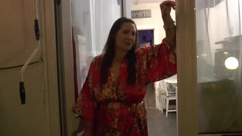Natasha4lov - Natasha's Sultry Smoking Session