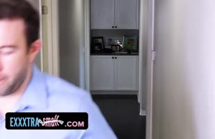 Kourtney Rae's Tiny : Cheating Boyfriend Gets a Standing Cowgirl Cumshot