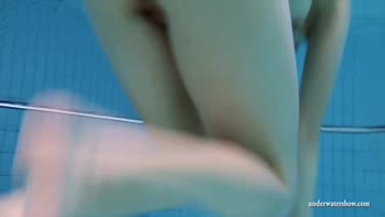 Petra & Kristy's Underwater Boob Bonanza: Big vs Small
