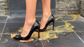 LaylaBlush's Teenage Feet Delight: High Heels Crush Eggs in ASMR Bliss