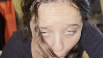 Emmabunnyxo's Morning Blowjob Delight with MrRabbit101