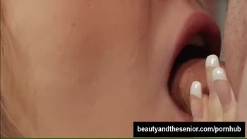 Luciana's Sensual Seduction: Teen (18+) Beauty Tames Mature Beast