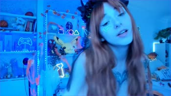 Sabrina_Great - Sabrina's Cute Dance Party: A Ginger Netflix & Chill Treat