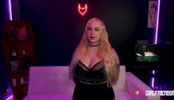 Skylar Vox Devours Cock and Her Curvy Bubble Butt in Passionate Threeway