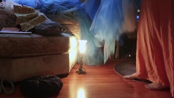 BblueDdream - Princess Trans Man Solo: Corseted Cutie's Foot-Warming Masturbation