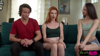 "Simon Says 'Take off your pants' " Liz Jordan tells Lacy Lennon and Stepbro - S17:E6