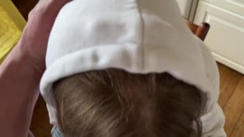 Californiababe's Kitchen Kink: A Burger Sauce Blowjob Ends in Cum Feast