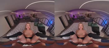 Alexa Flexy's Flexible Tease in VR: Can You Handle the Bendy Beauty?
