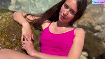 SandraLyd's Sultry Latina Footjob Ends in Cumming Delight
