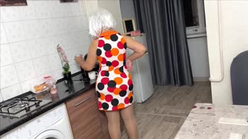 Minivoh's Big Ass MILF Loves Anal Sex