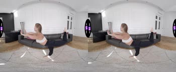 Blonde Babe's Yoga Orgasm: Virtual Reality Masturbation