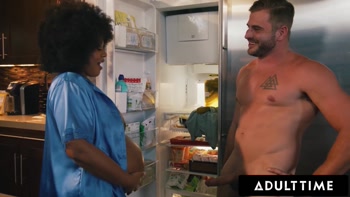 Pregnant Ebony Babe Gets Kitchen Fucked