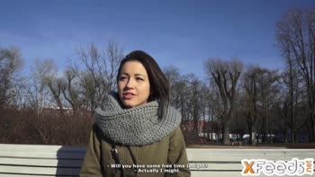 XFeeds - Actress is seduced by a director