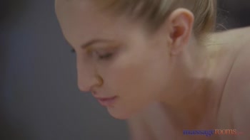 Scottish MILF Georgie Lyall's Sultry Massage Room Romp