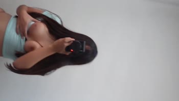 IamLizz's Bedroom Affair: Sweet Step Sis Cums Hard