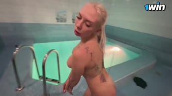 Alexa Bunny's Sauna Surprise: Steamy Stranger Sex