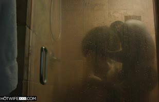 Ebony Petite Wife Cecilia Lion Fucks BBC With Isiah Maxwell In Steamy Cuckold Scene