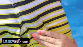 Tiny Blonde Teen (18+) Squeezes in a Monster Cock with Exxxtra Effort