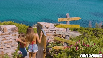 VIXEN BFF's enjoy threesome on vacay