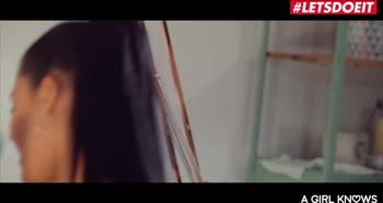 LETSDOEIT - Apolonia Lapiedra and Her BFF's Have an Orgasm Contest