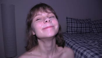 Hi's Messy Facial Frenzy: Cute Teen (18+) Swallows Huge Cumshots