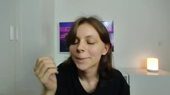Hi's Messy Facial Frenzy: Cute Teen (18+) Swallows Huge Cumshots