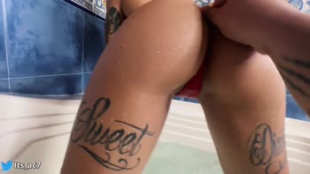 Anna_cherry7 - Anna Cherry7's Colombian Seduction in the Jacuzzi