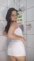 White Moon VIP: Sizzling Shower Solo Showdown