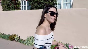 Aria Lee's Sultry POV Blowjob: Petite Latina Teen (18+)'s Secret