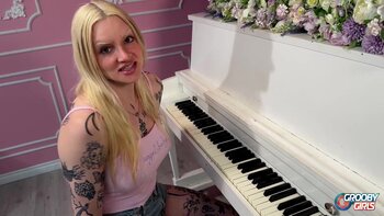 Astrid's Pink Perfection: Big Boobs and Hard Cock Solo Fun
