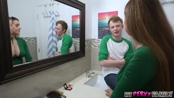 OMG My BIG Cocked Stepson Clapped My Cheeks For St.Patty's Day - Jessie Rogers - MyPervyFamily
