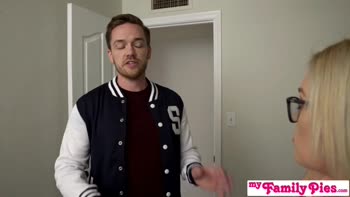 Cumming In My Step Sisters Panties (Shes Still Wearing Them) S9:E2