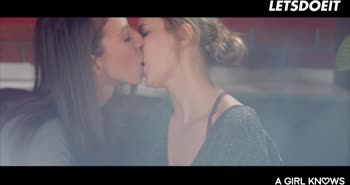 Emylia Argan Teaches Shy Waitress Casey A Scorching Lesson in Seduction
