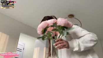Deluxe_Bitch - Deluxe Bitch's Russian Babe Wife Fantasy: Slobbery Blowjob & Cumshot