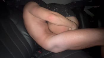 Mari-anal's Steamy Car Sex: Amateur Russian Babe Cumming Loudly