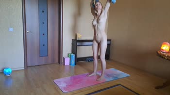 GrustinaNectaria - Nectaria's Enchanting Nude Yoga Session