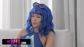 Bianca Bangs, Khloe Kingsley & Laney Grey's Sizzling Team Skeet Cosplay