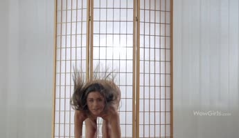 Lily Chey's Sultry Russian Solo Dance