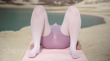 sherylxcom - Sheryl's Outdoor Yoga Delight