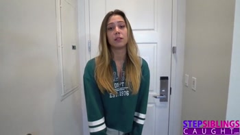 "I don't want anyone knowing Im wacking my stepbrother off" Avery Christy tells Stepbro - S11:E10
