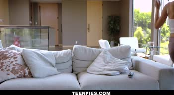 Daphne Dare's Naughty Day Off: Creampied by Jake Adams