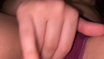 AlexaHolli's Hairy Solo - Close-Up Masturbation Delights
