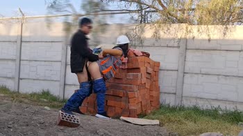 DiosaNataly: Public Risk & Pleasure in Argentina