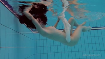 Katy Soroka's Sizzling Underwater Solo Show